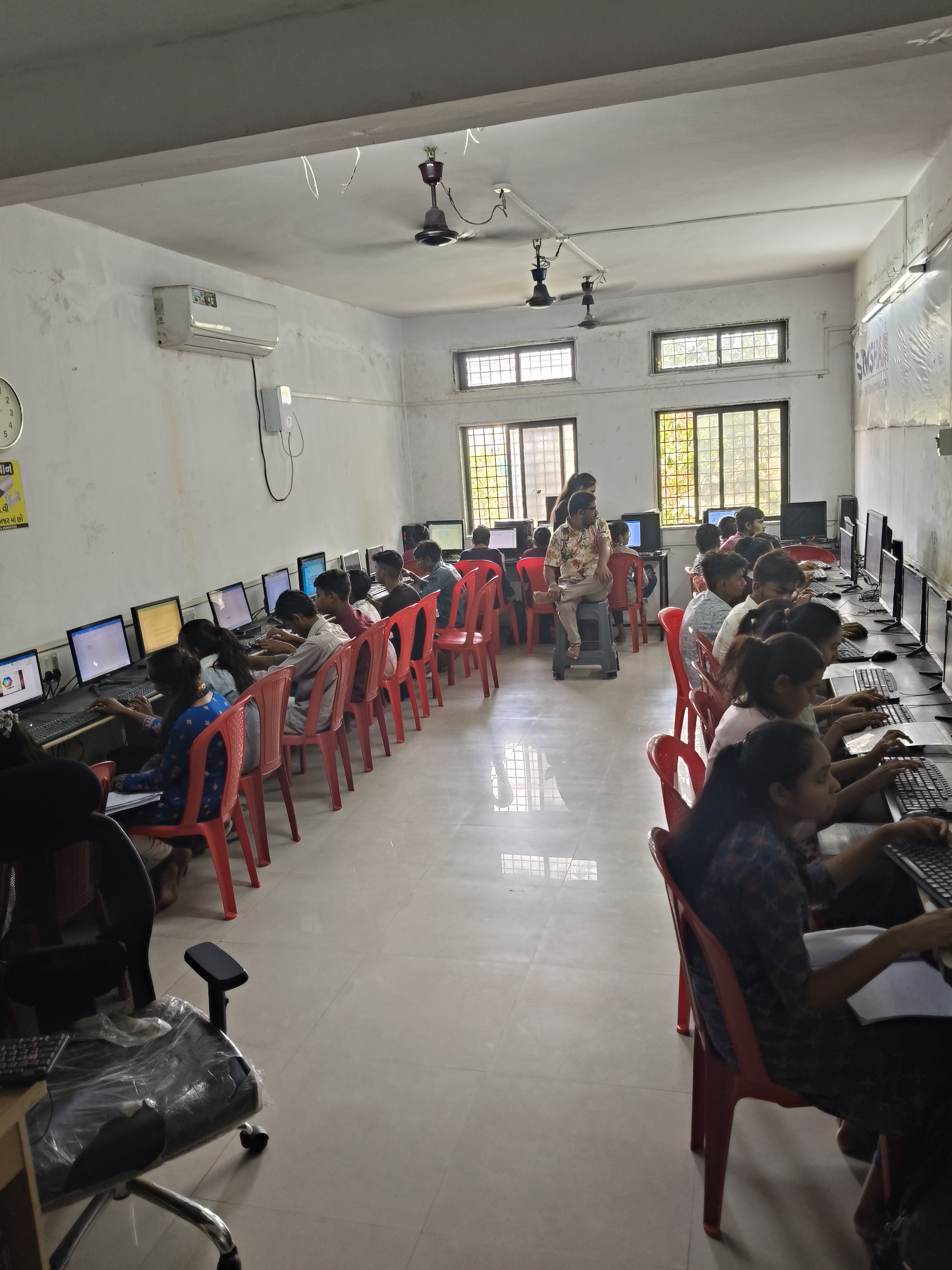 Best Computer Class In Lunawada Mahisagar 